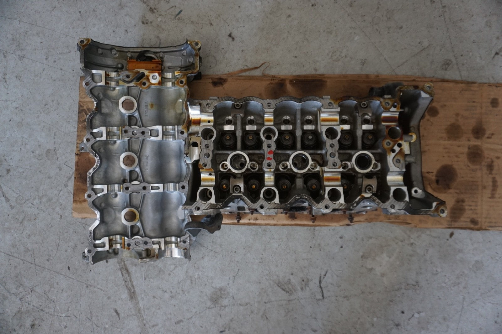 2013 Mercedes Benz W212 E350 E Class Right Cylinder Head M272 Engine 3.5 V6 OEM
