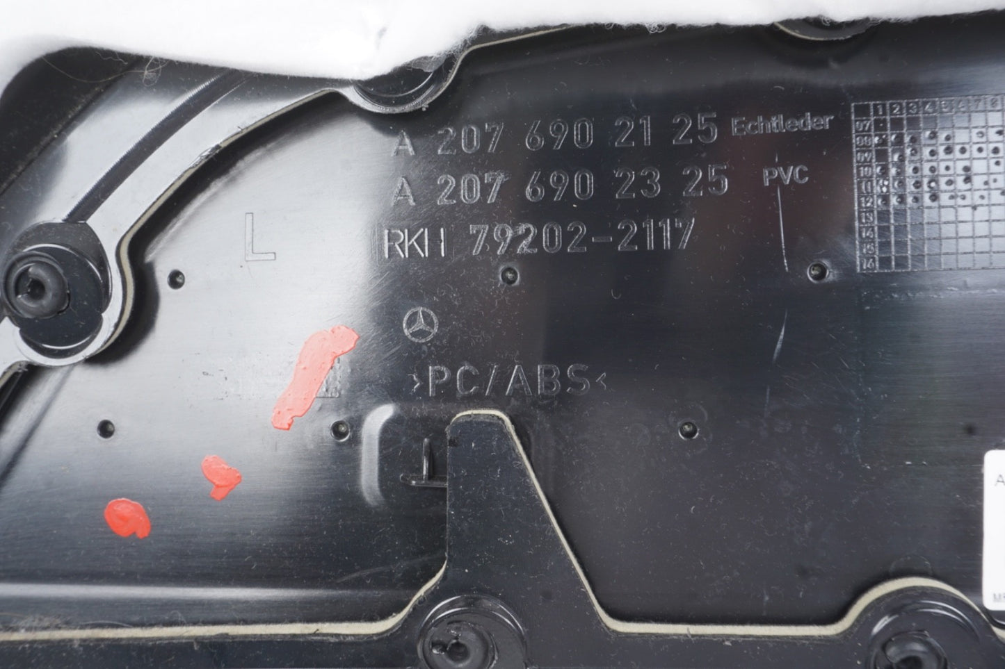 2010 – 2016 Mercedes E350 E550 W207 Coupe Rear Left Side Door Panel W/ Switch