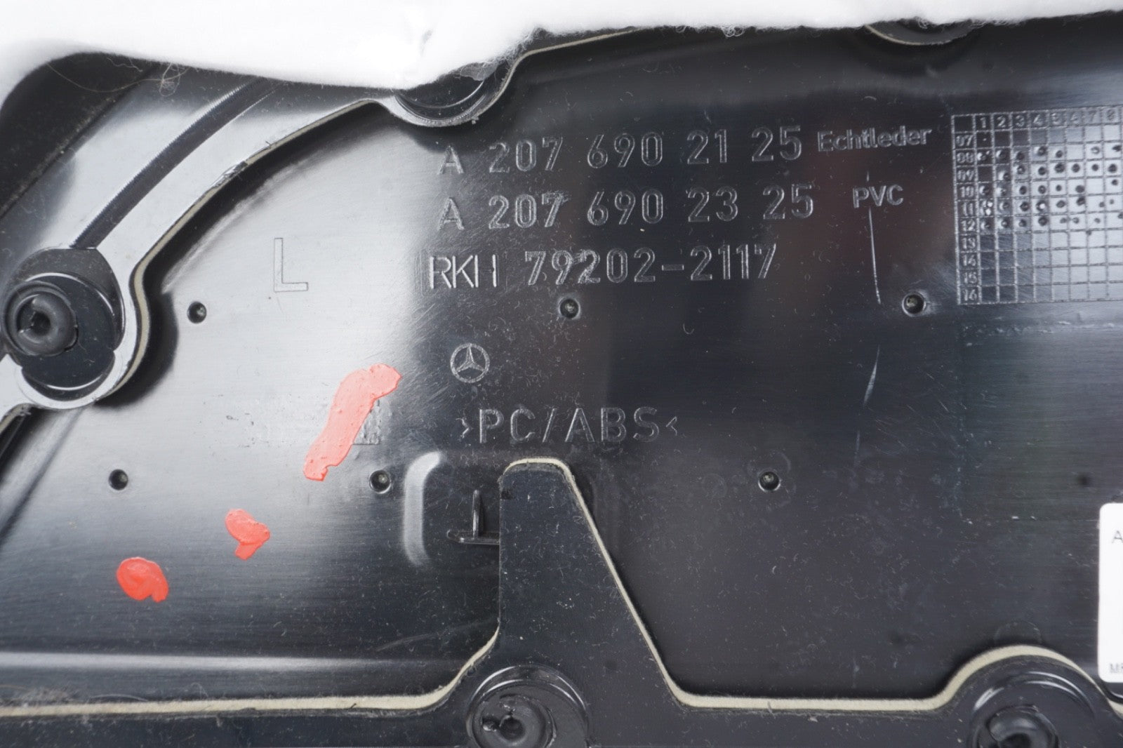 2010 – 2016 Mercedes E350 E550 W207 Coupe Rear Left Side Door Panel W/ Switch