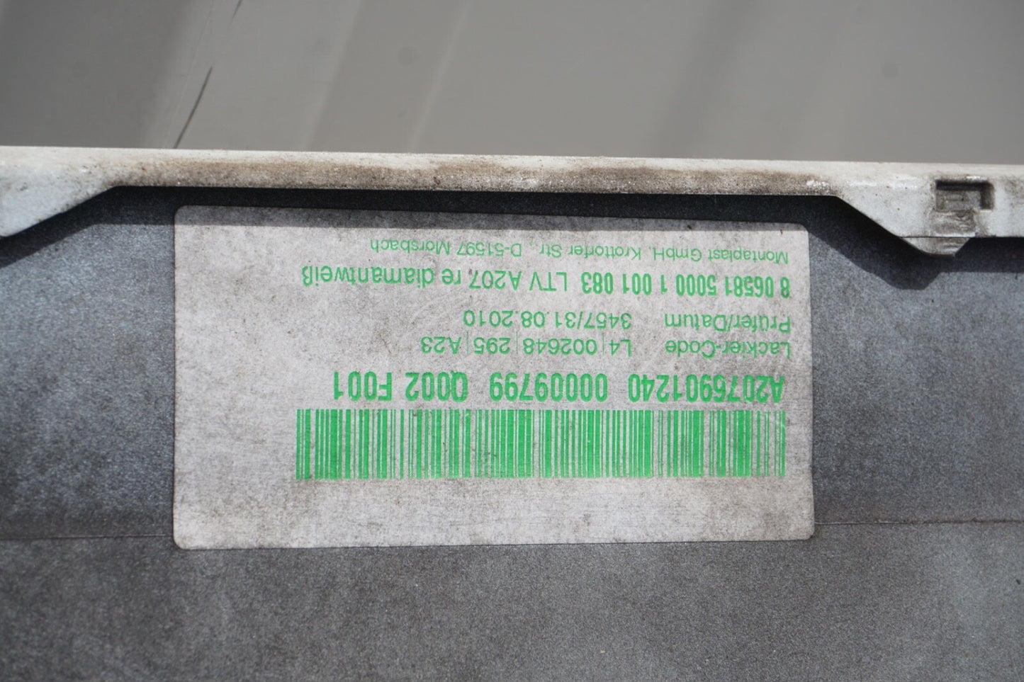 11-17 Mercedes W207 E350 Convertible Right Pass Rocker Panel Skirt Molding OEM