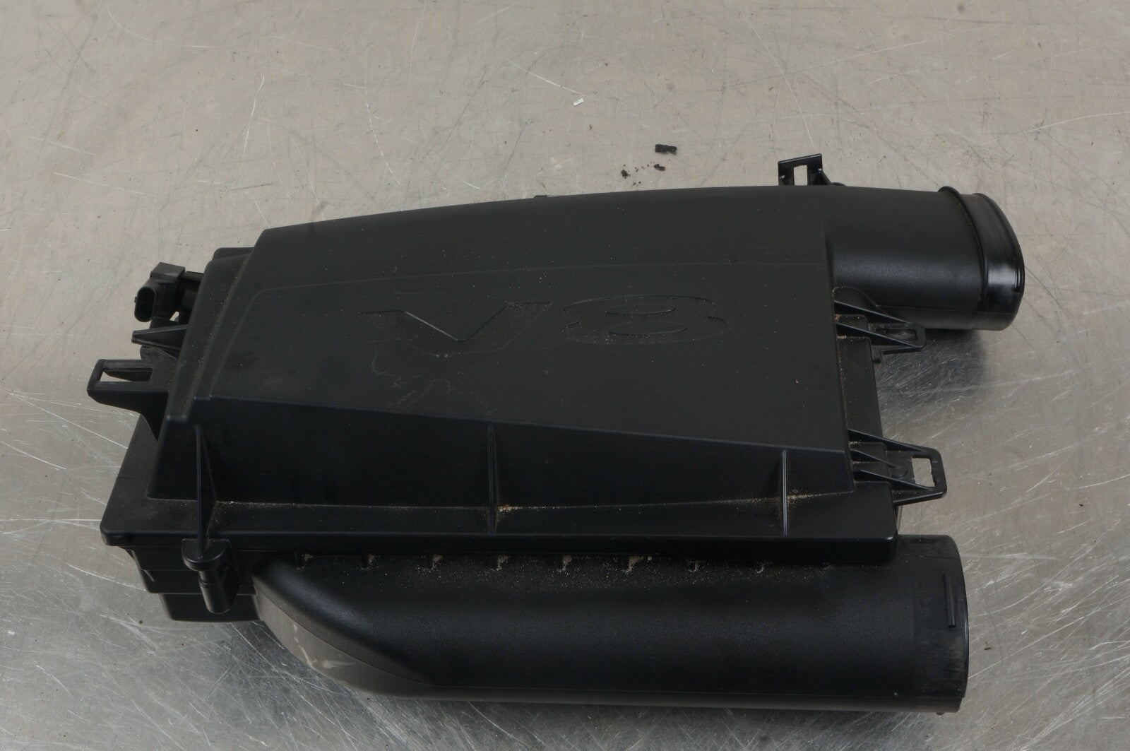 12-17 Mercedes W221 S550 CL550 E550 Air Intake Cleaner Box Right 2780900201 OEM