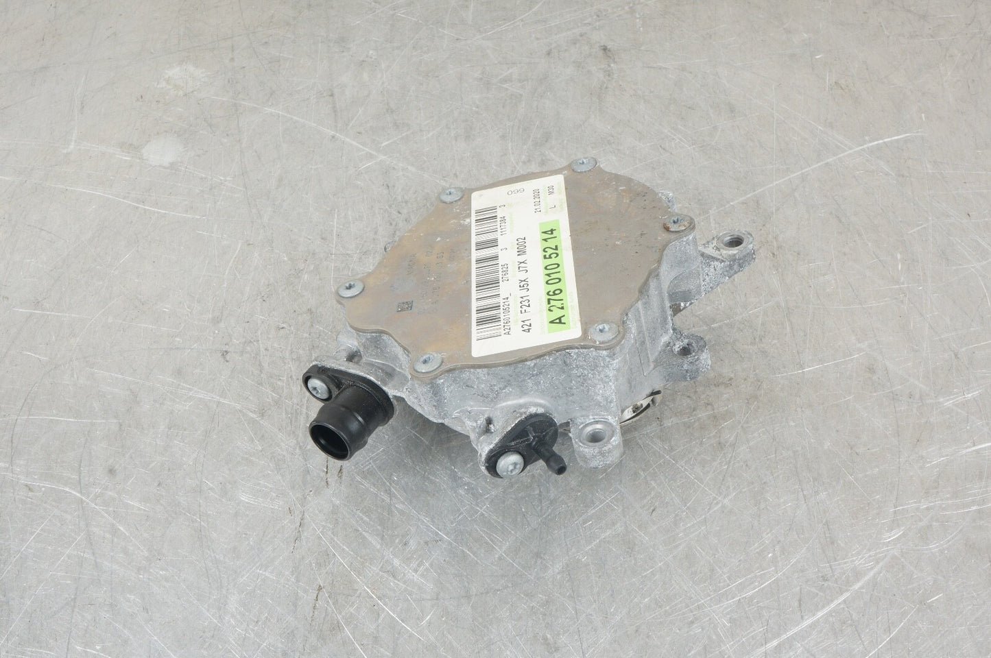 2017-2020 Mercedes Benz SL550 R231 2760105214 VACUUM PUMP