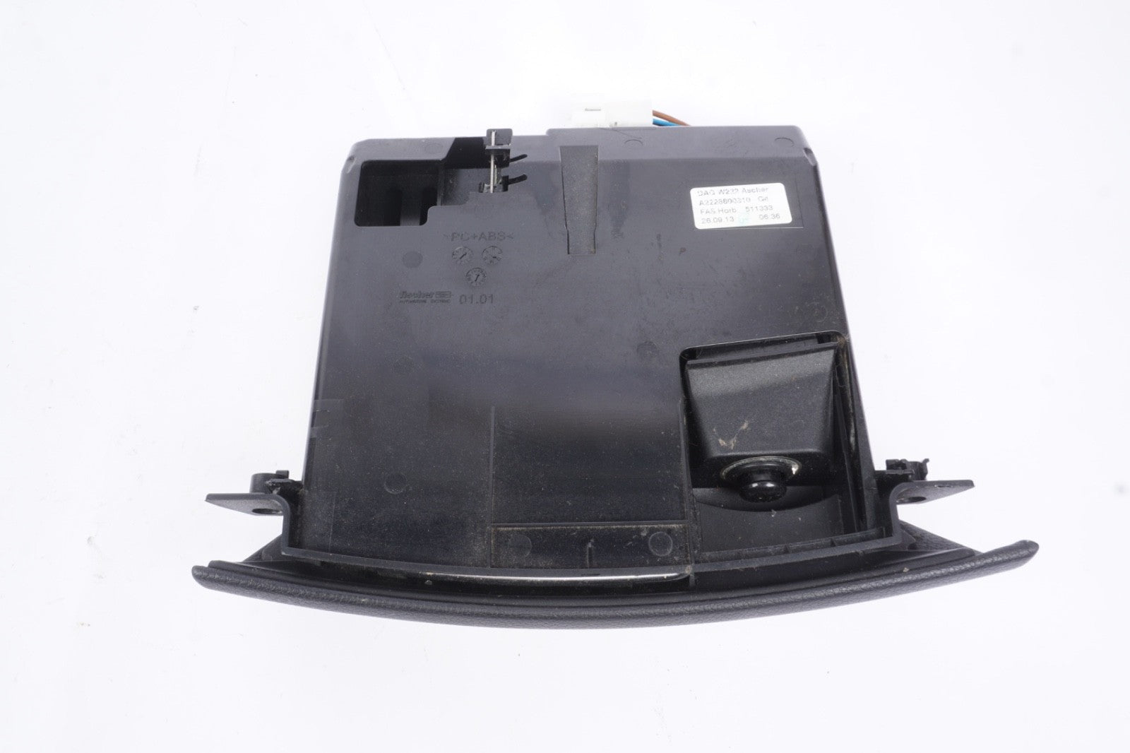 2014-2017 MERCEDES S550 W222 DASH CENTER STORAGE COMPARTMENT TRAY OEM 2226800310