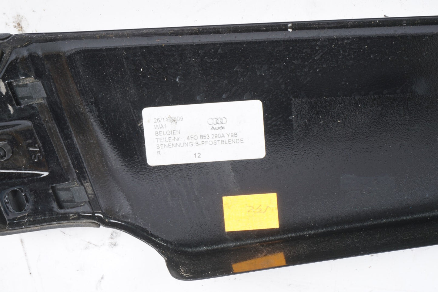 2005 - 2011 Audi A6 Exterior B Pillar Door Trim Molding Left & Right OEM