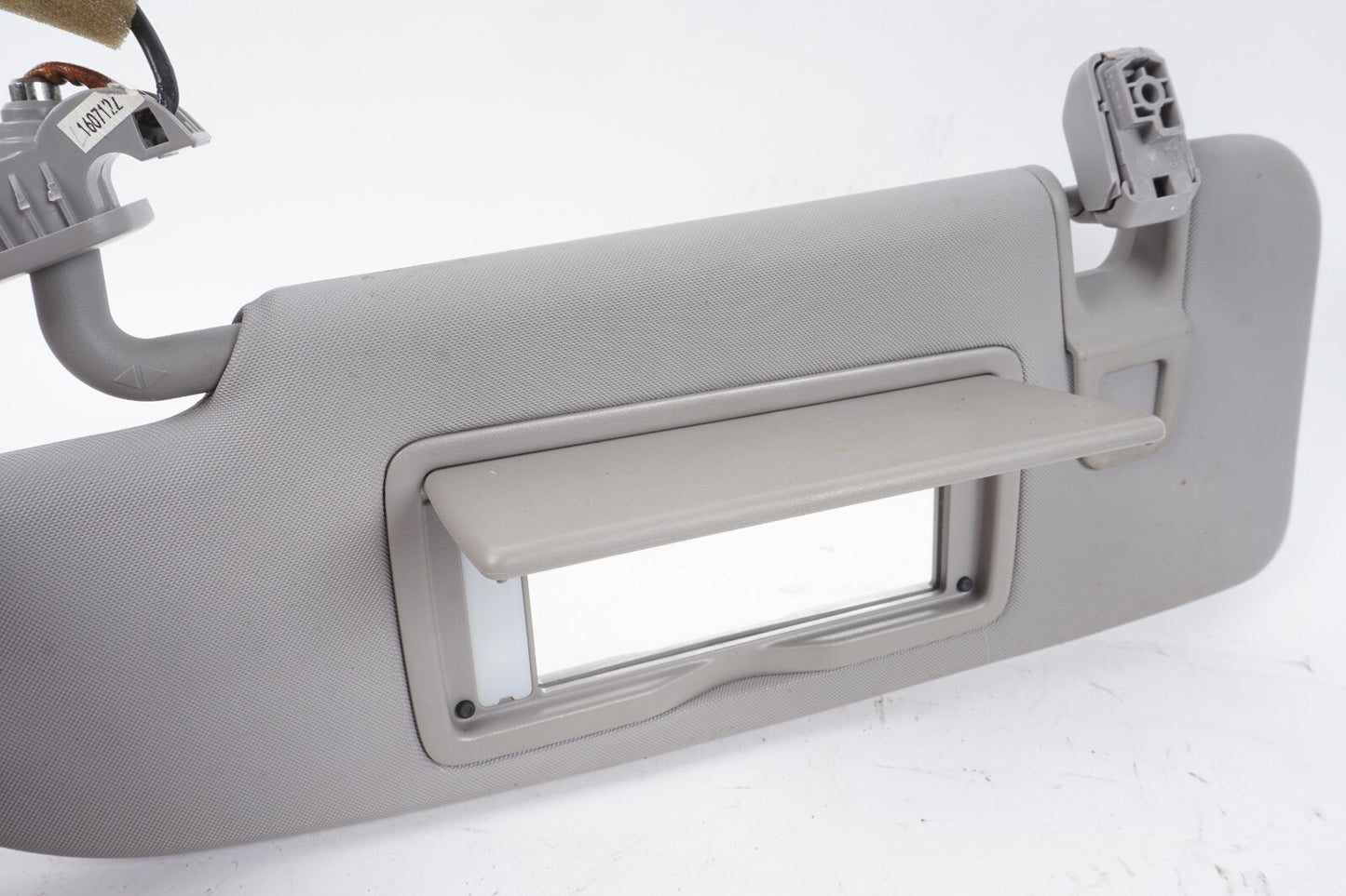 17 - 21 Alfa Romeo Giulia SUN VISOR LEFT DRIVER SIDE OEM