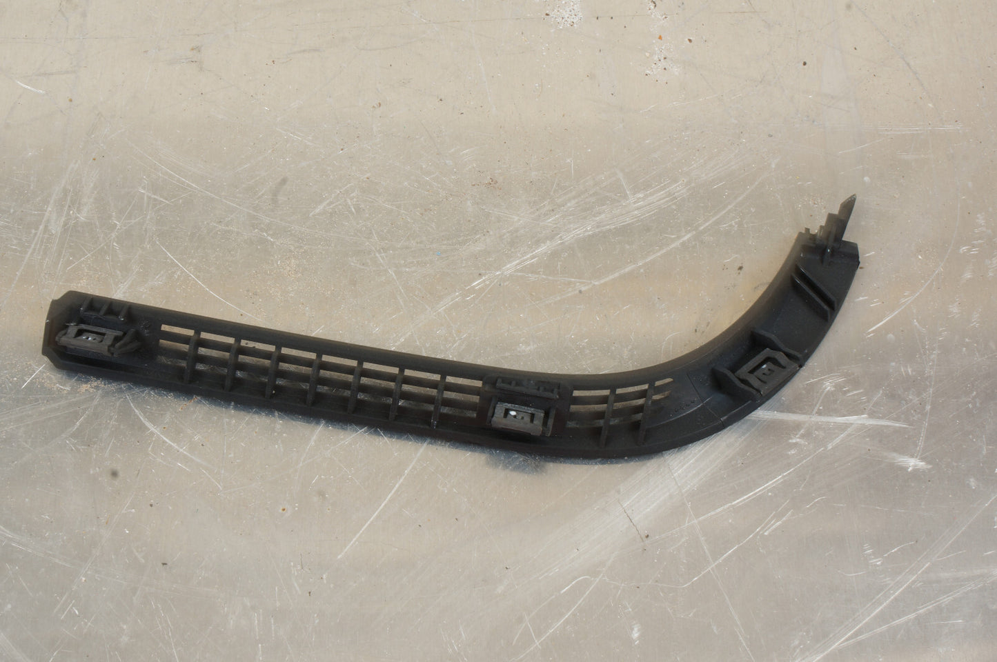 2007 - 2013 MERCEDES W221 CL63 AMG S550 DASH SCREEN BEZEL TRIM P0108875 OEM