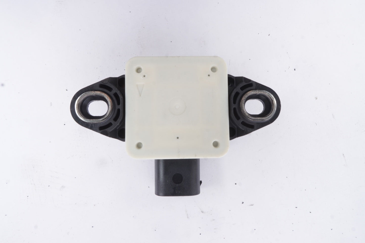 2014 - 2017 MERCEDES S550 W222 LATERAL ACCELERATION YAW SENSOR OEM A0009059101