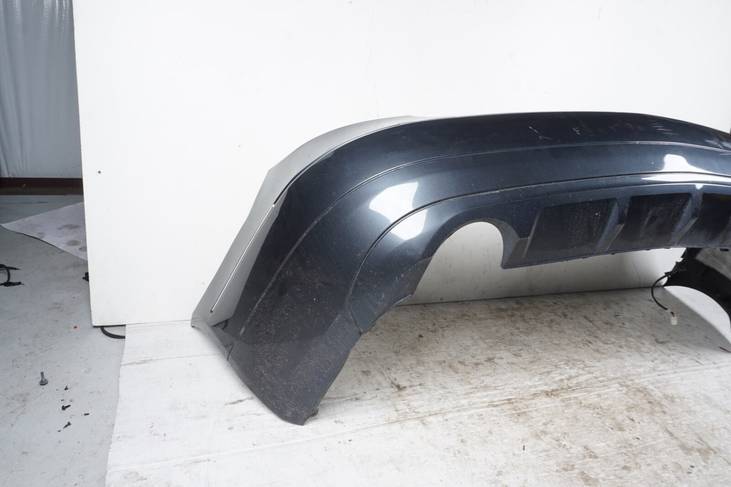 2009 2010 2011 2012 2013 MERCEDES E 350 CONVERTIBLE  COUPE REAR BUMPER COVER OEM