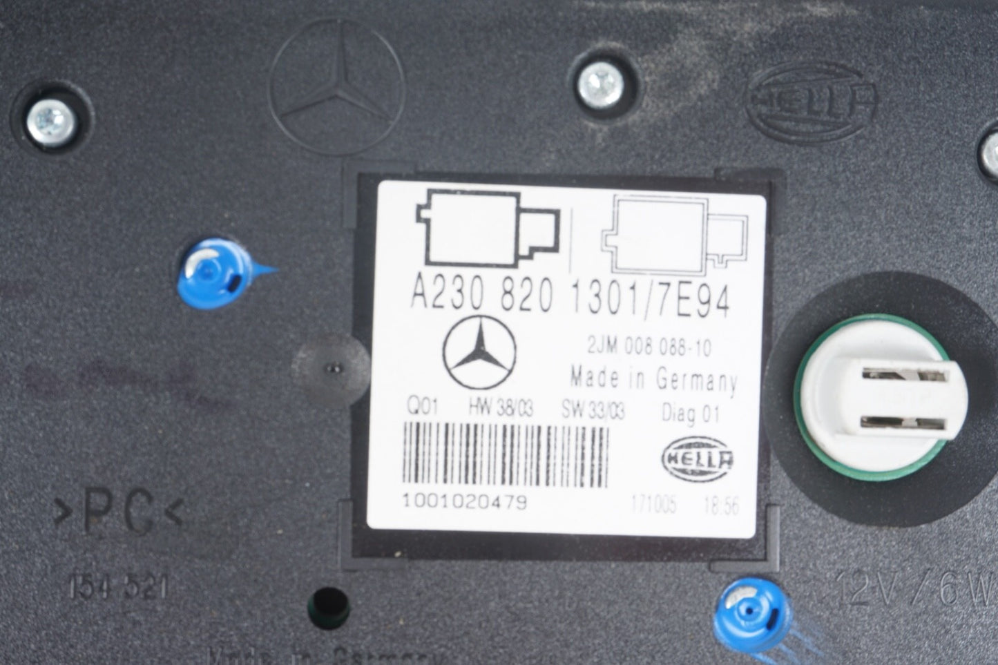 05-12 Mercedes R230 SL550 SL500 Interior Overhead Dome Reading Light OEM
