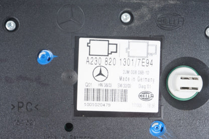 05-12 Mercedes R230 SL550 SL500 Interior Overhead Dome Reading Light OEM