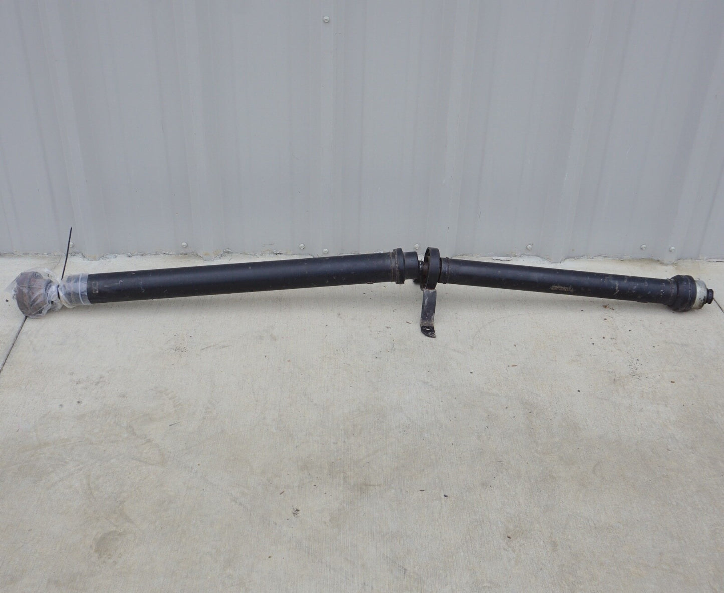 2012 - 2017 AUDI A7 QUATTRO REAR DRIVE SHAFT DRIVESHAFT PROPELLER OEM