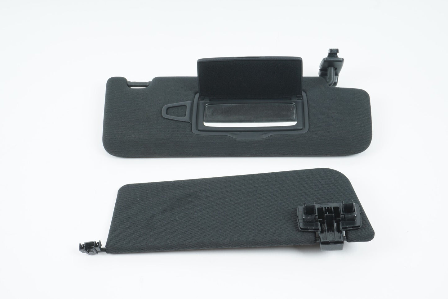 2014 - 2017 Mercedes-Benz W222 S500 SUN VISOR RIGHT PASSENGER SIDE OEM