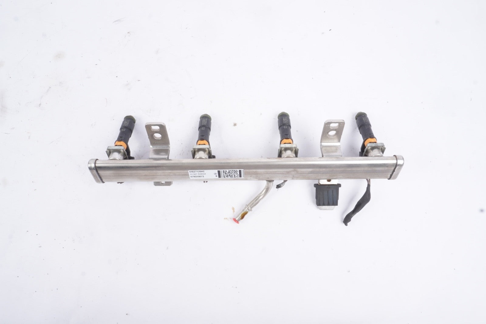 2016 - 2018 Fiat 500X 2.4L Engine Fuel Rail Injector with Injectors OEM