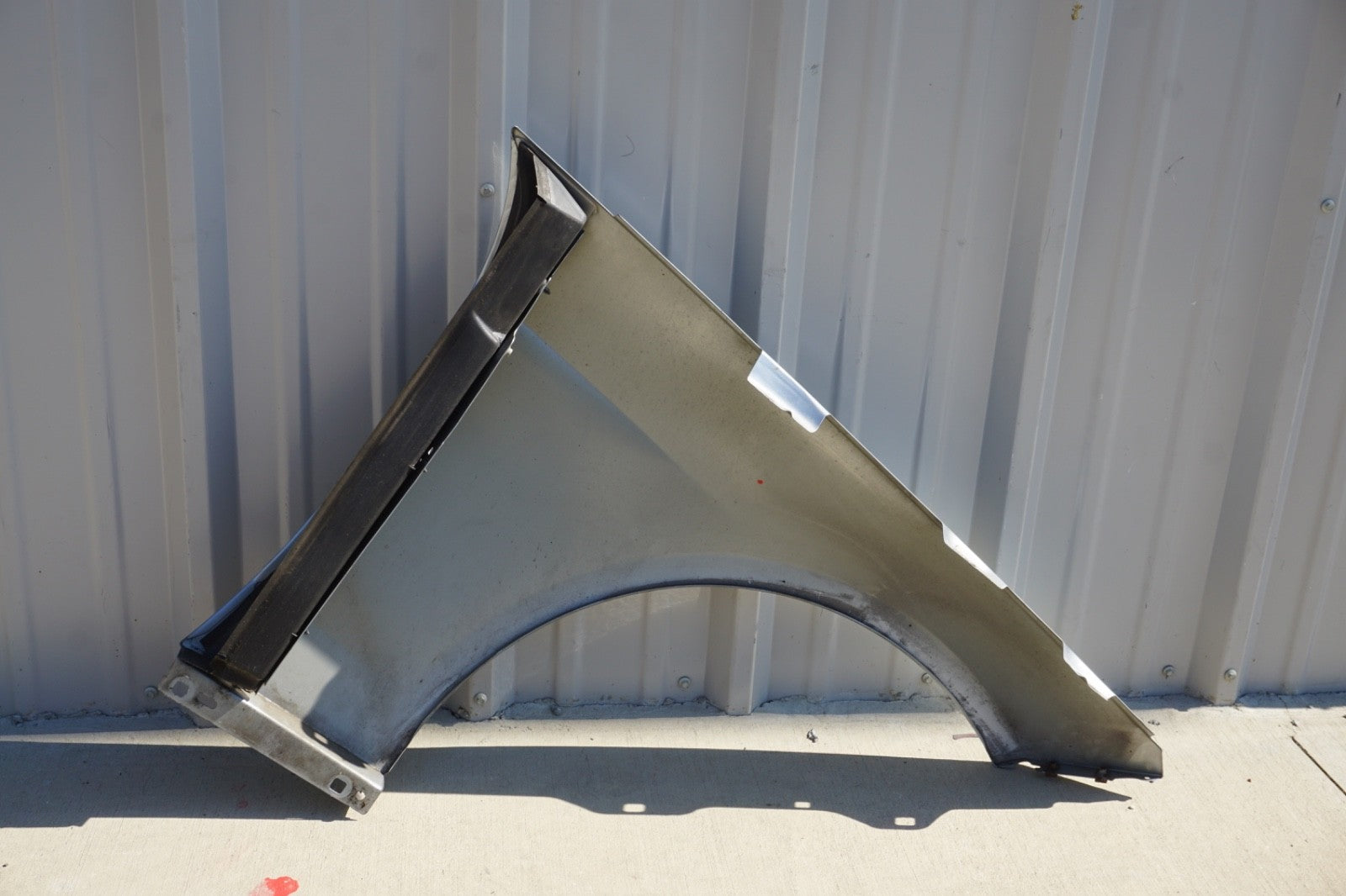 10-16 Mercedes E350 E550 W212 SEDAN Front Left Driver Side Fender Assembly Oem