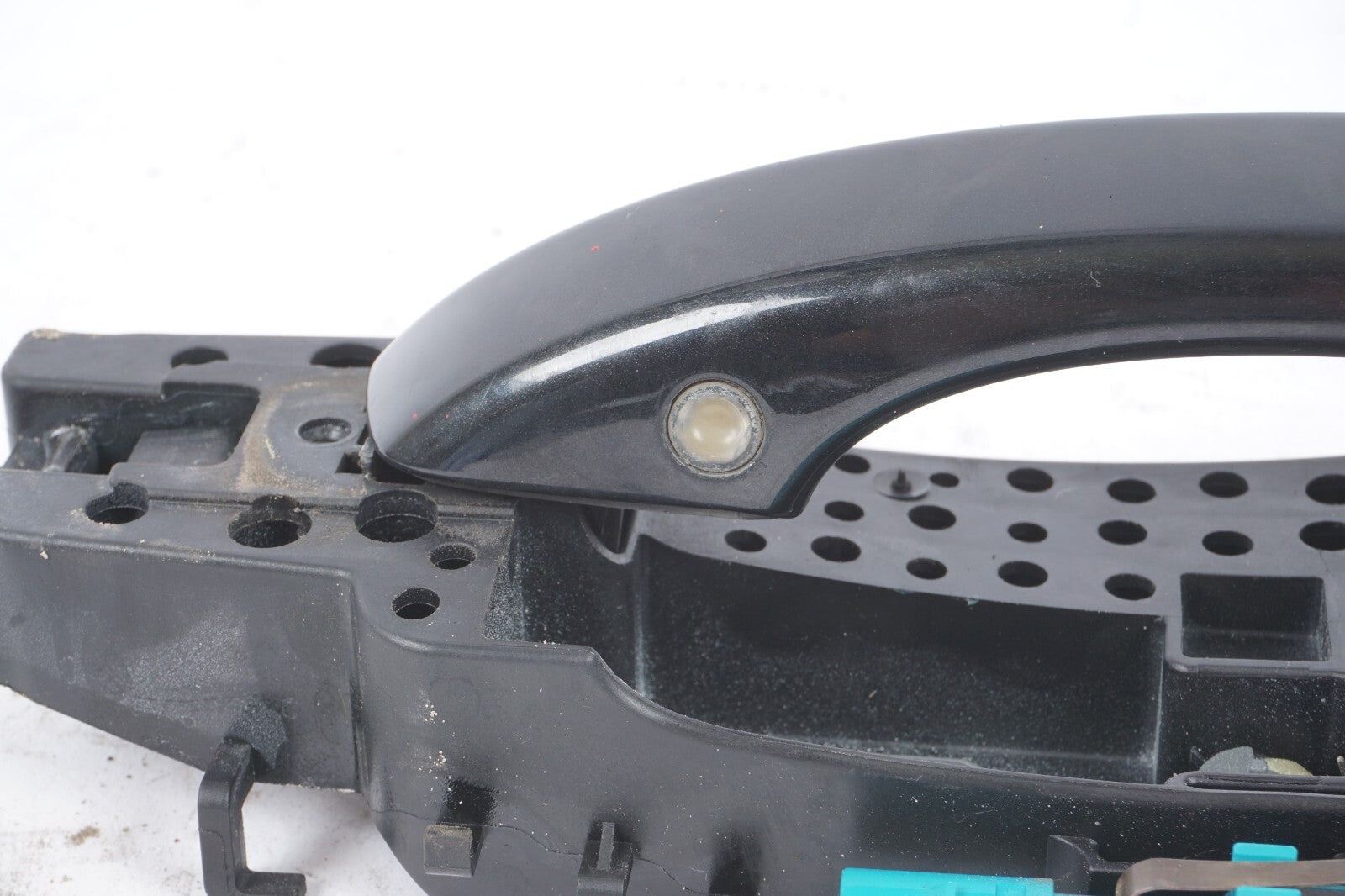 2012 - 2018 AUDI A7 FRONT LEFT DRIVER EXTERIOR DOOR HANDLE   OEM