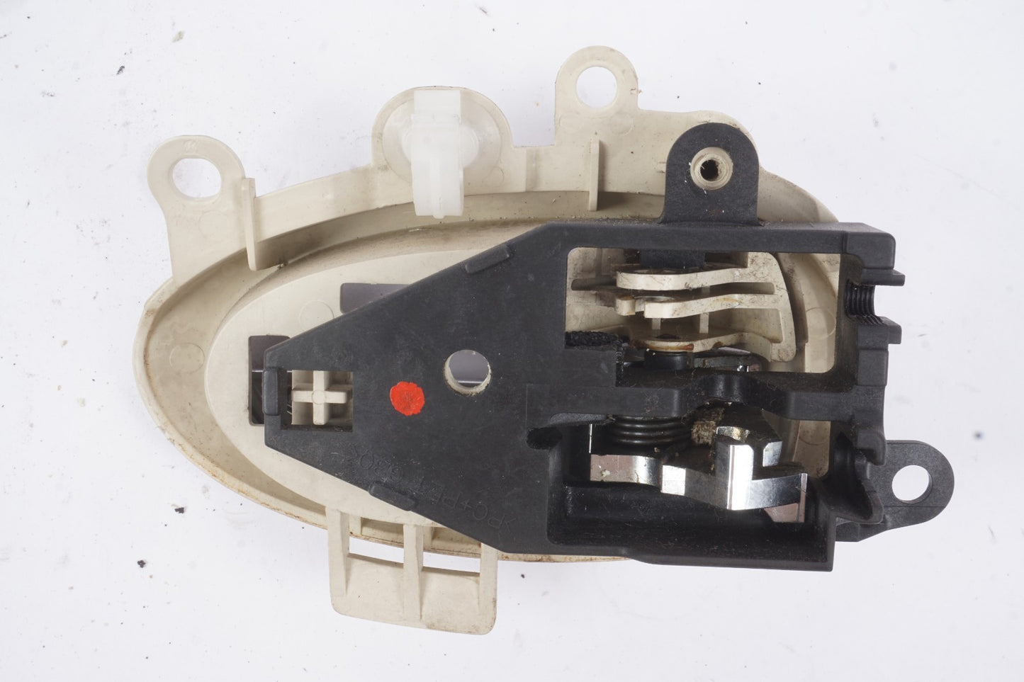 2002 - 2010 LEXUS SC430 FRONT LEFT DOOR INTERIOR HANDLE OEM