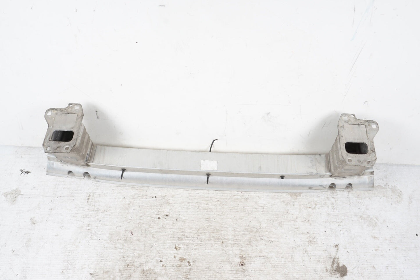 2012 - 2018 AUDI A8L FRONT BUMPER REINFORCEMENT ABSORBER IMPACT BAR REBAR OEM