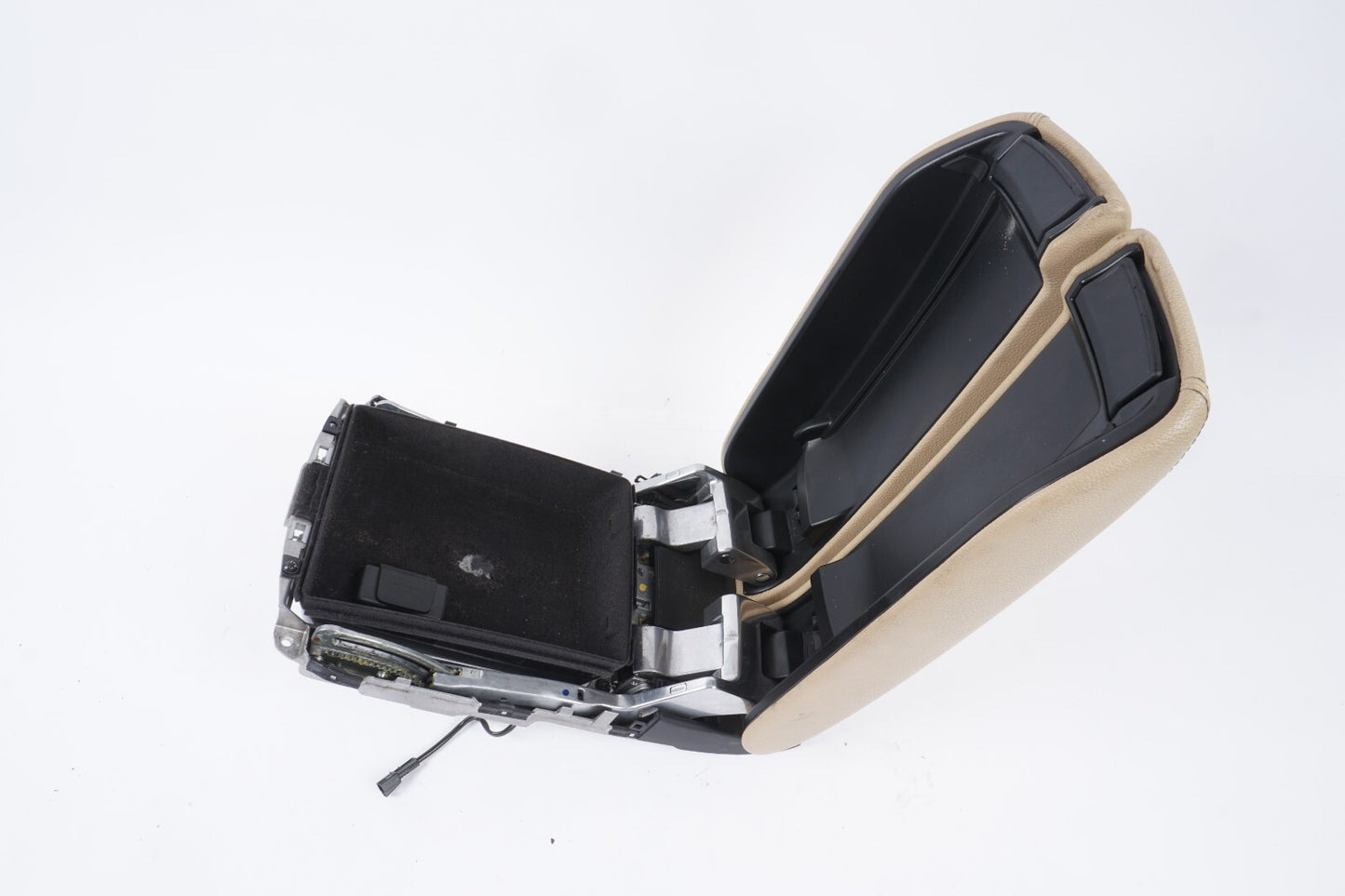 12-17 AUDI A8L A8 Center Console Arm Rest Armrest W/ Storage  OEM