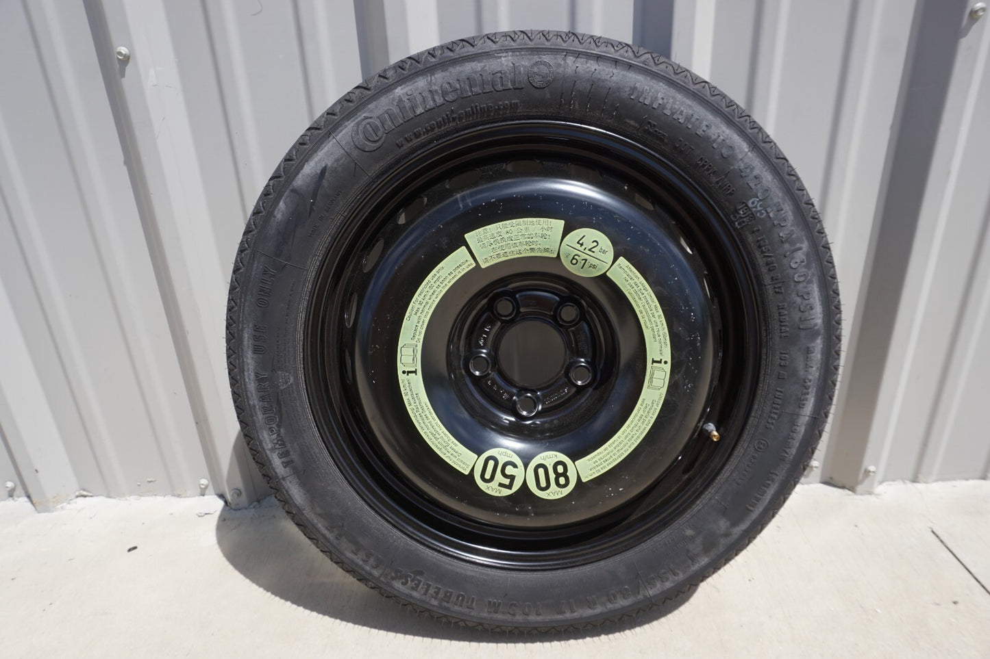 10-17 Mercedes W207 E350 Spare Tire   T135/80R17 OEM