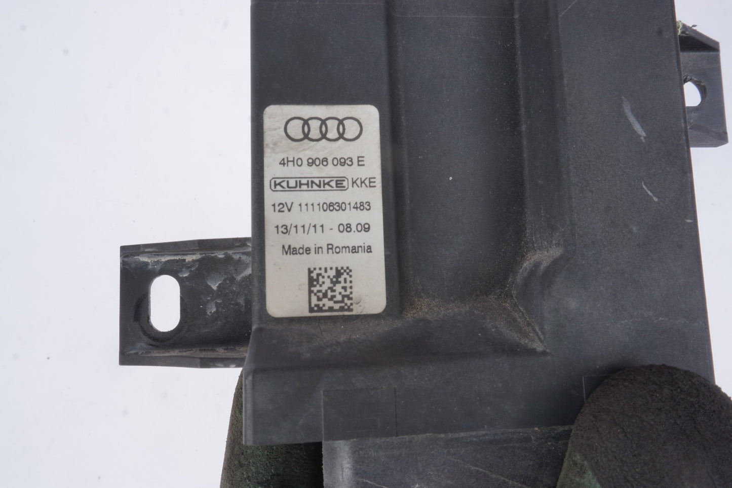 2011 - 2018 AUDI A8 QUATTRO FUEL DELIVERY COMPUTER CONTROL MODULE OEM