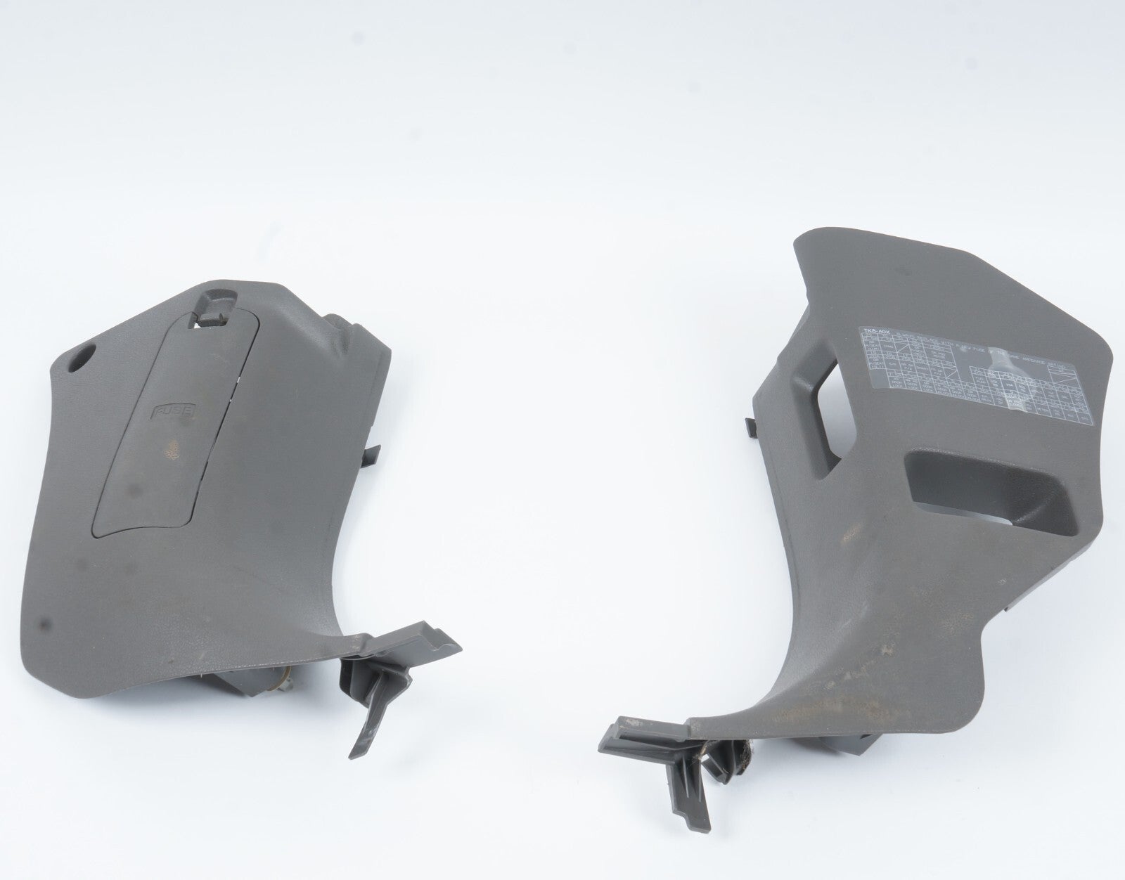 2011 - 2017 HONDA ODYSSEY DASH COWL KICK PANEL GARNISH TRIM LEFT & RIGHT OEM