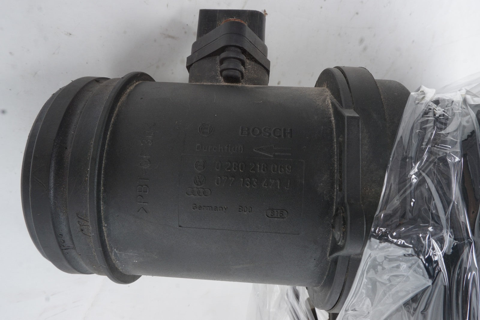 2007 - 2010 Audi A8 A8L 4.2L AIR INTAKE CLEANER BOX HOUSING OEM