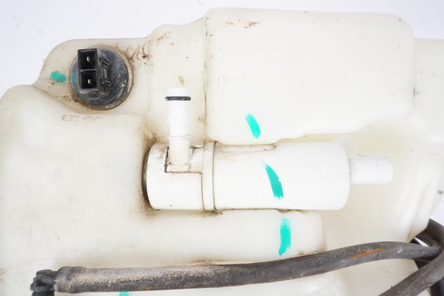 06-12 Mercedes W164 ML350 GL450 Windshield Washer Fluid Reservoir Tank Assembly