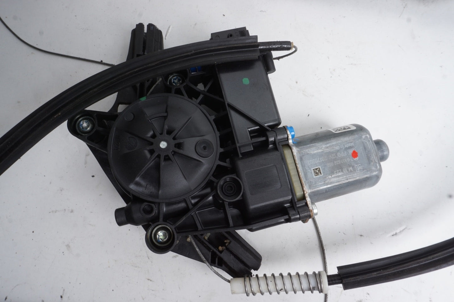 2018 - 2025 ALFA ROMEO STELVIO FRONT LEFT DRIVER WINDOW REGULATOR W/MOTOR OEM