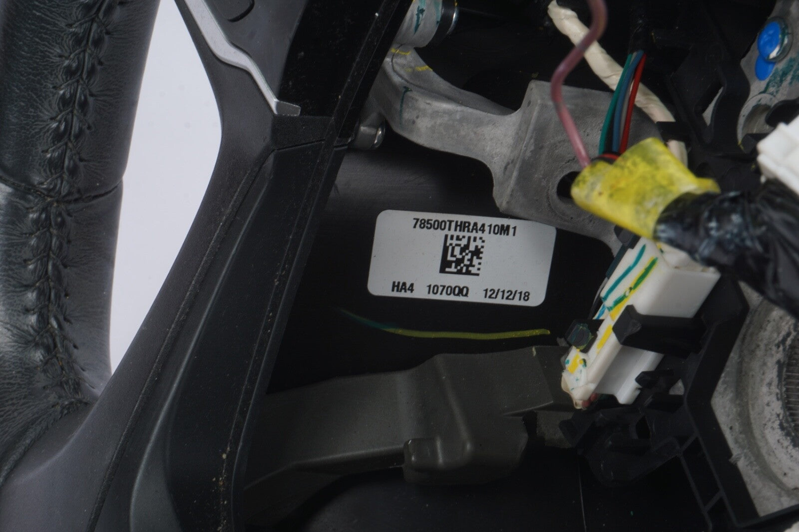 2018 - 2025 HONDA ODYSSEY STEERING WHEEL LEATHER W/ SWITCHES OEM 78500THRA410