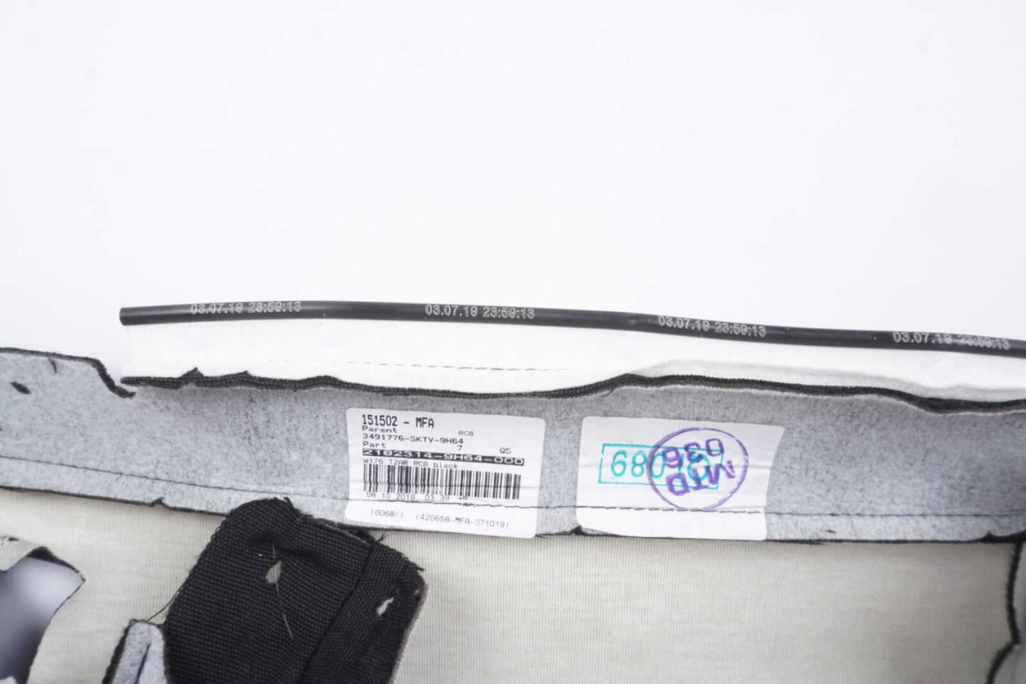 2017-2020 MERCEDES GLA250 X156 REAR 2ND ROW SEAT LOWER CUSHION BOTTOM BLACK OEM