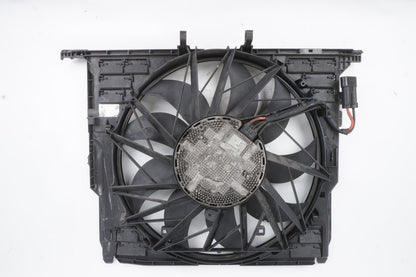 OEM BMW F02 F06 F10 F12 F13 550 650 750 Radiator Cooling Fan Shroud w Motor