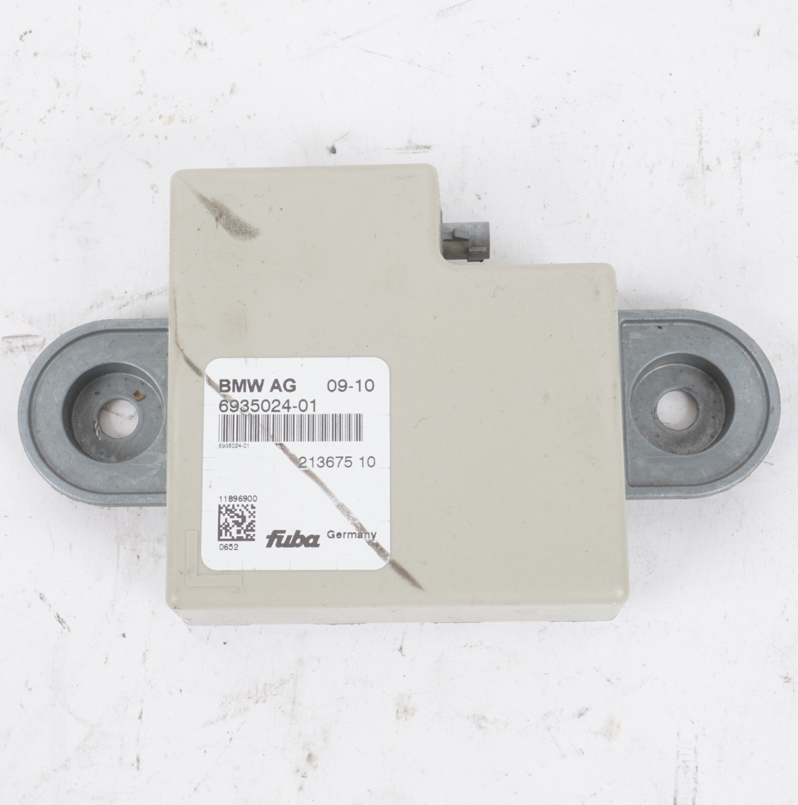 2010 - 2013 BMW 550I GT  F07 ANTENNA CONTROL MODULE 6935024 OEM
