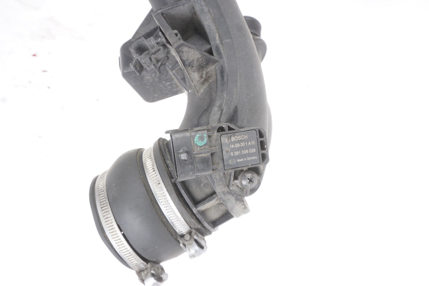 2014 - 2020 Maserati Ghibli 3.0L Engine Air Intake Duct Tube Hose OEM