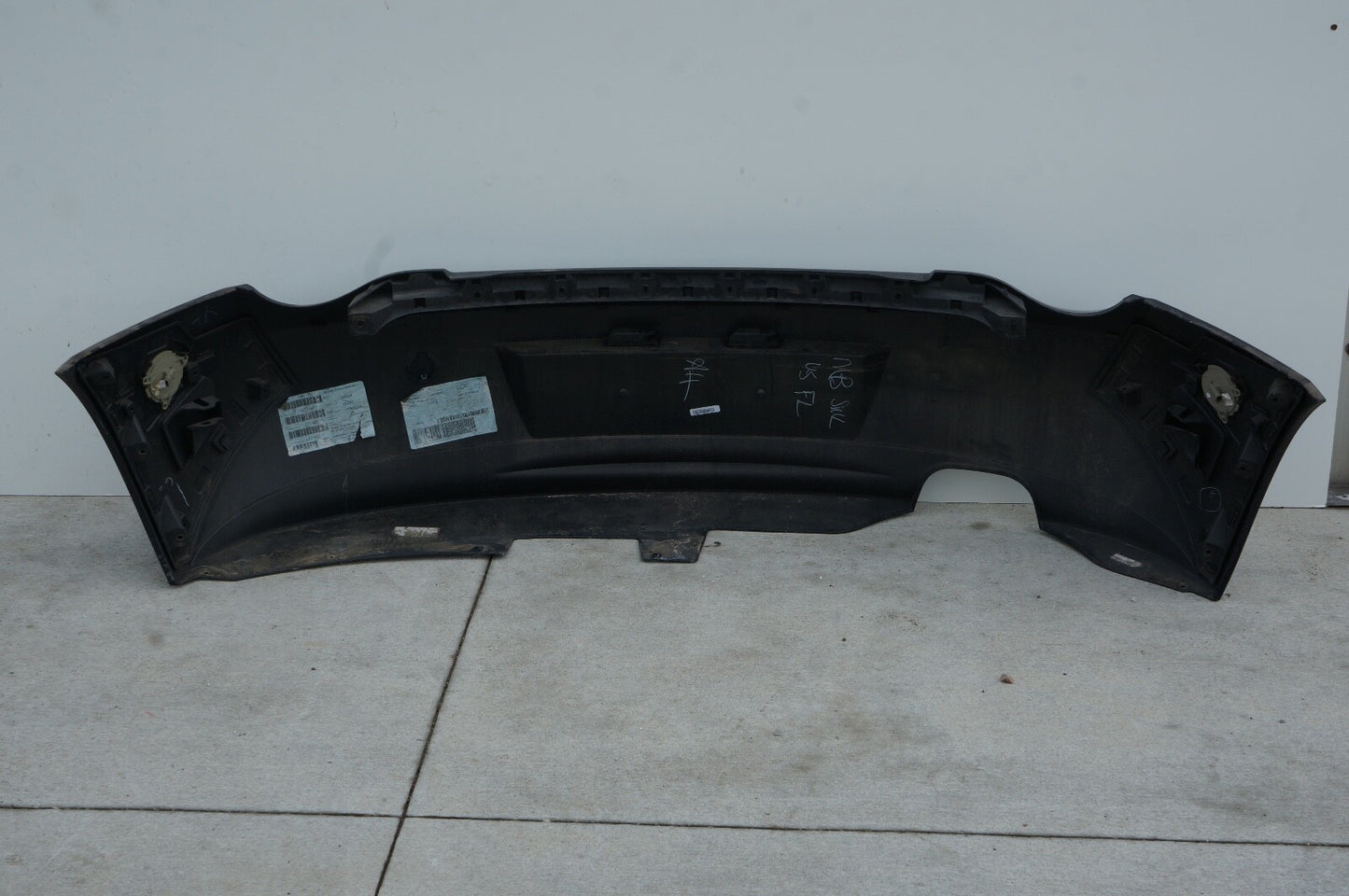 2006-2009 BMW E85 E86 Z4 3.0 Factory Rear Bumper Cover Trim BLUE
