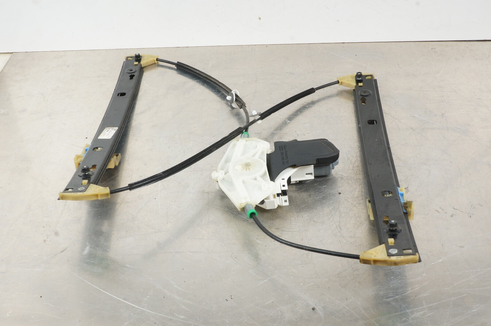 11-17 Audi D4 A8 A8L Front Left Driver Side Window Regulator Motor 4H0837461 OEM