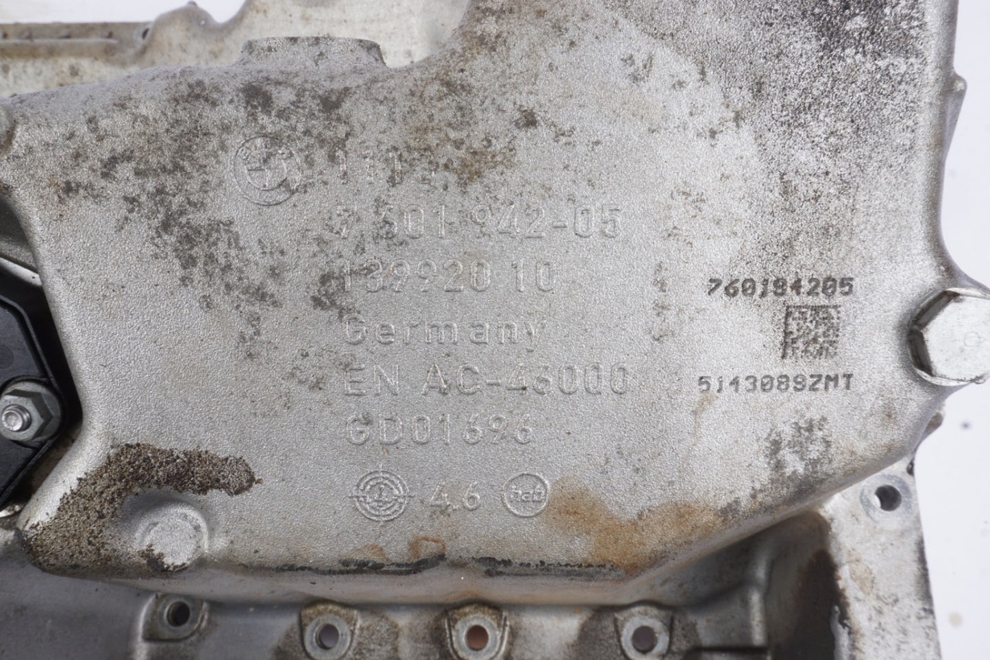 2013 - 2017 BMW X3 F25 2.0 L ENGINE OIL PAN OEM