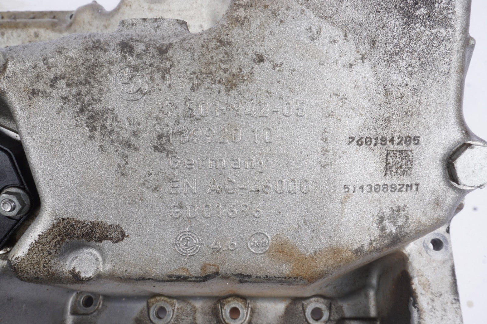 2013 - 2017 BMW X3 F25 2.0 L ENGINE OIL PAN OEM
