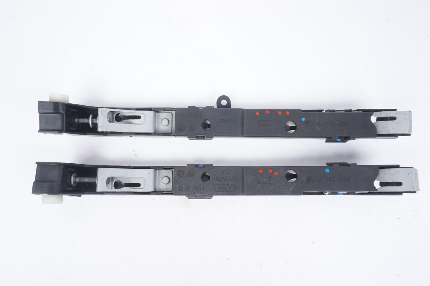 2004  - 2010 Audi A8 A8L Rear Bumper Bracket Support Left & Right OEM