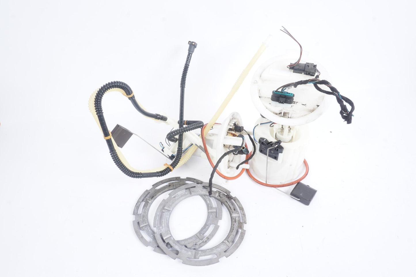 12-15 Mercedes W204 C250 Fuel Pump OEM