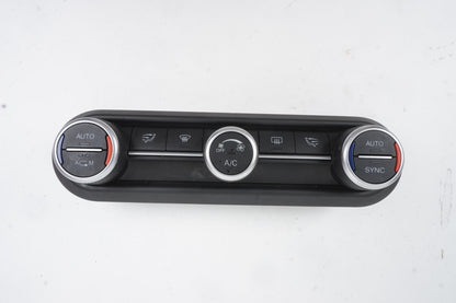 2017-2019 ALFA ROMEO GIULIA 2.0L CLIMATE CONTROLS HEAT AC CONTROLS 01561390660