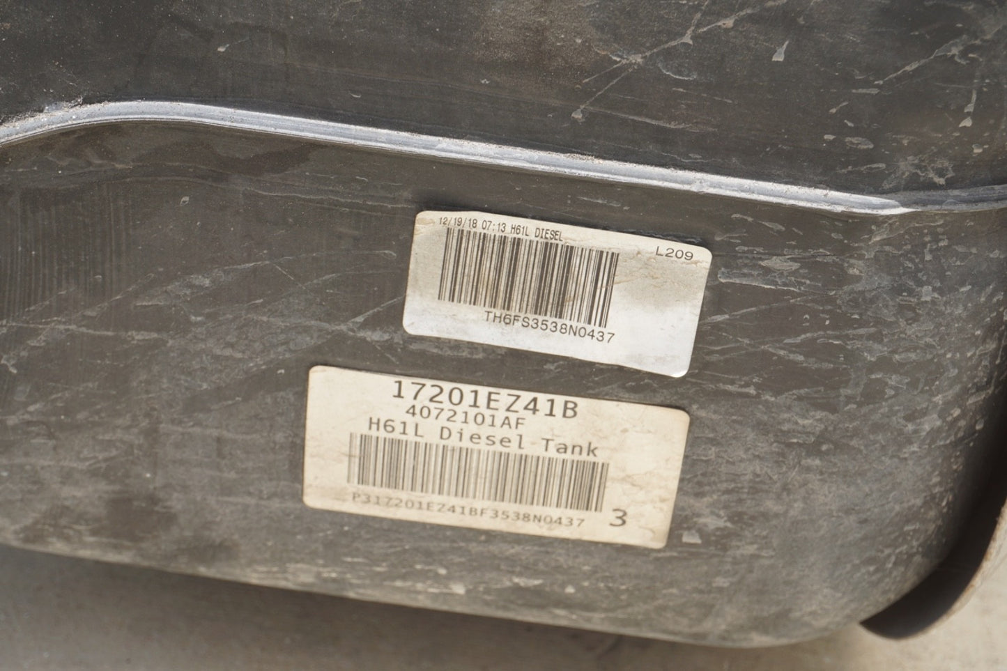 16-19 NISSAN TITAN XD FUEL DIESEL TANK 26 GALLON ID 17201EZ41B