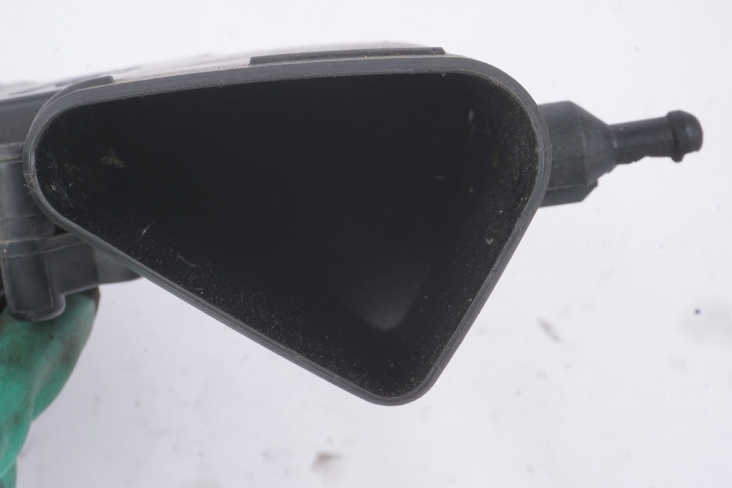07-15 Mercedes W164 ML320 ML350 Right Side Air Intake Filter Box A6420902001 OEM