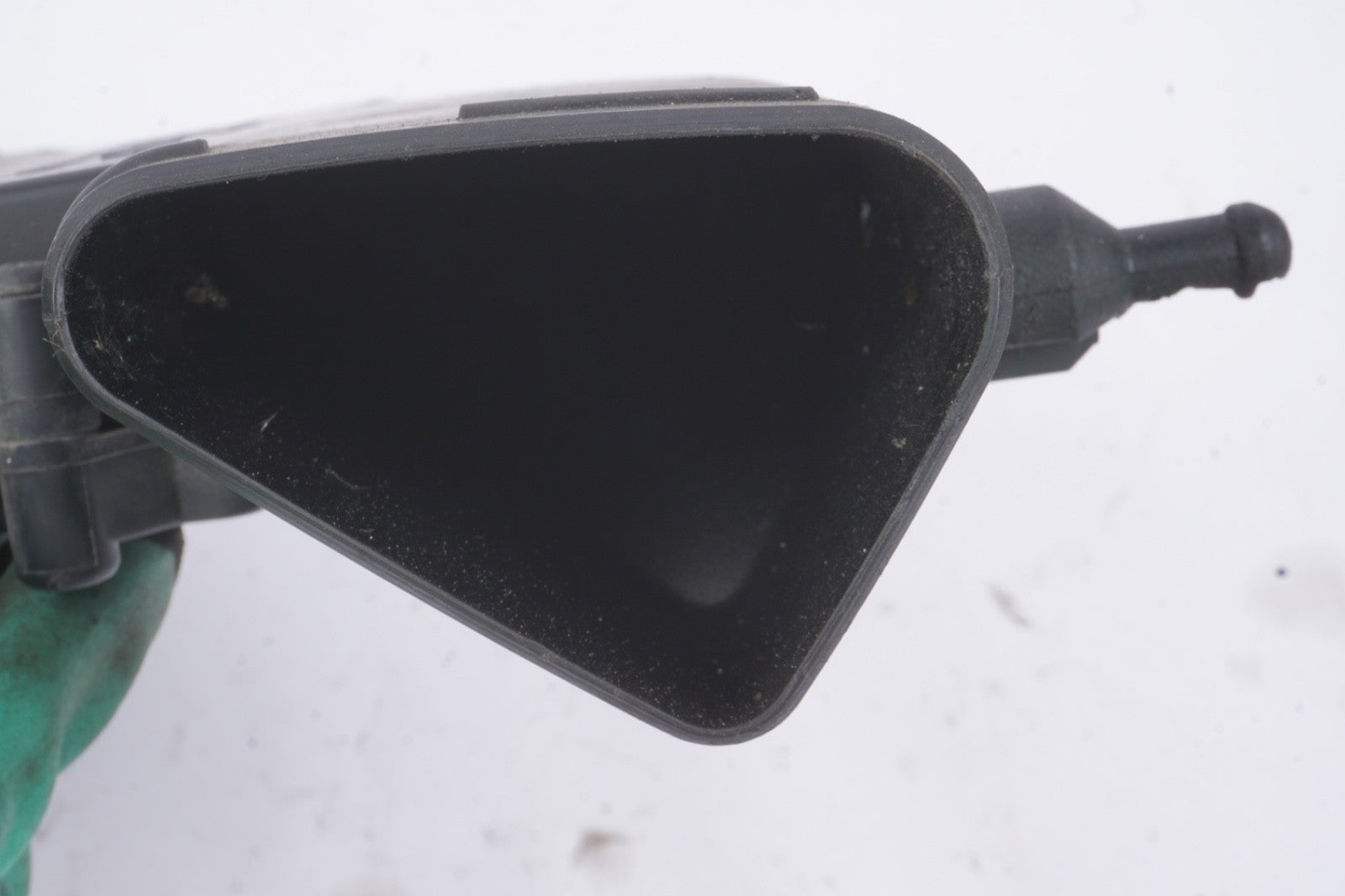 07-15 Mercedes W164 ML320 ML350 Right Side Air Intake Filter Box A6420902001 OEM