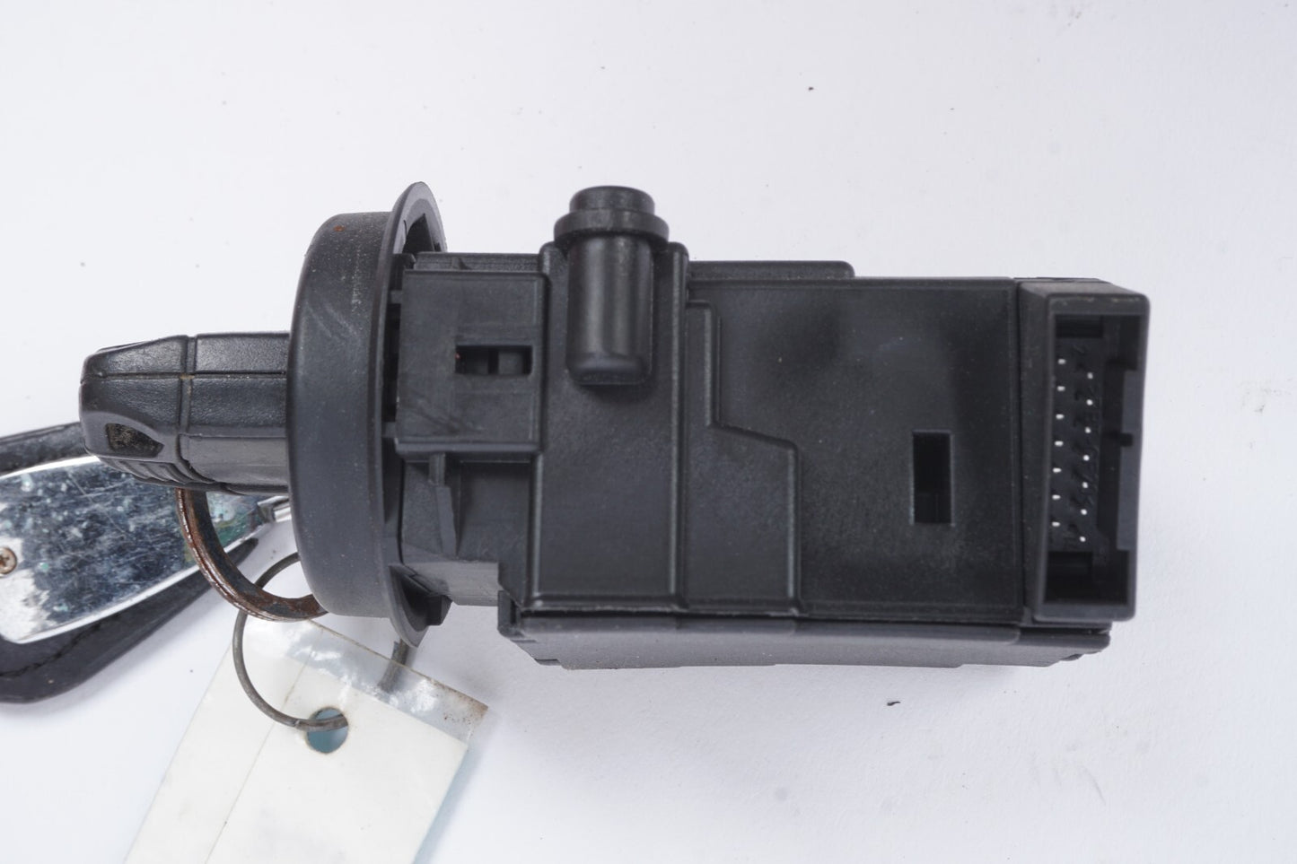 06-10 OEM BMW E60 E61 E63 E64 528 535 550 Ignition Remote Switch Module W/ Key