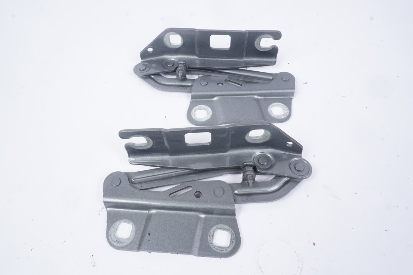 07-16 Mercedes Benz ML350 GL450 Left/Right Front Hood Bonnet Bracket Pair OEM
