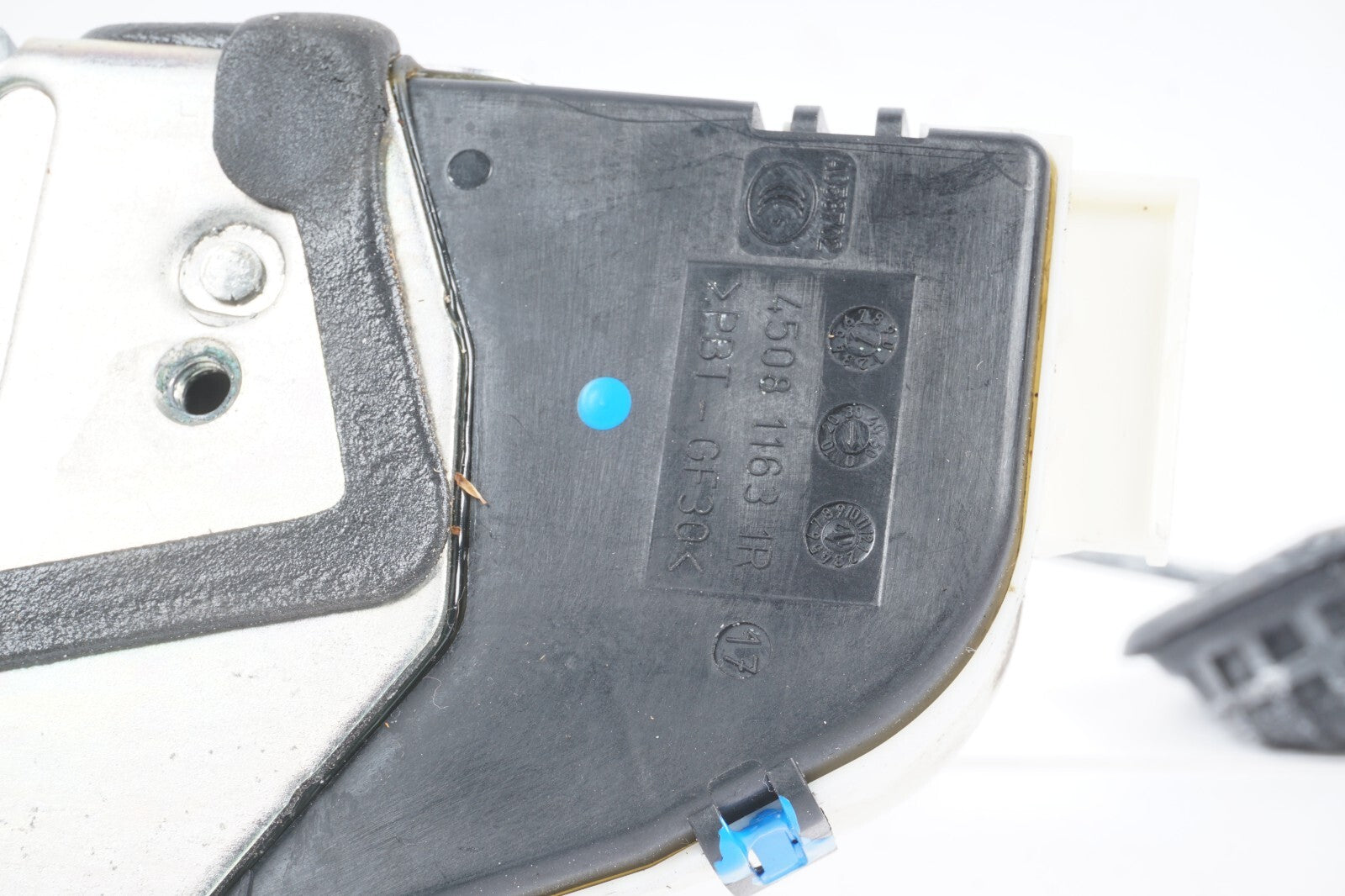 07-13 Mercedes W221 S550 Front Right Passenger Side Door lock Actuator OEM