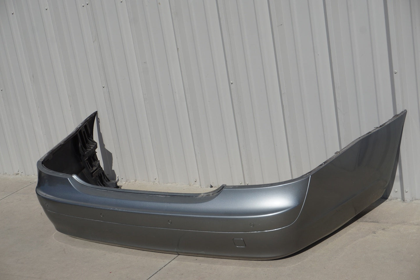 10-13 Mercedes W221 S400 S550 Rear Bumper Cover Assembly GRAY OEM