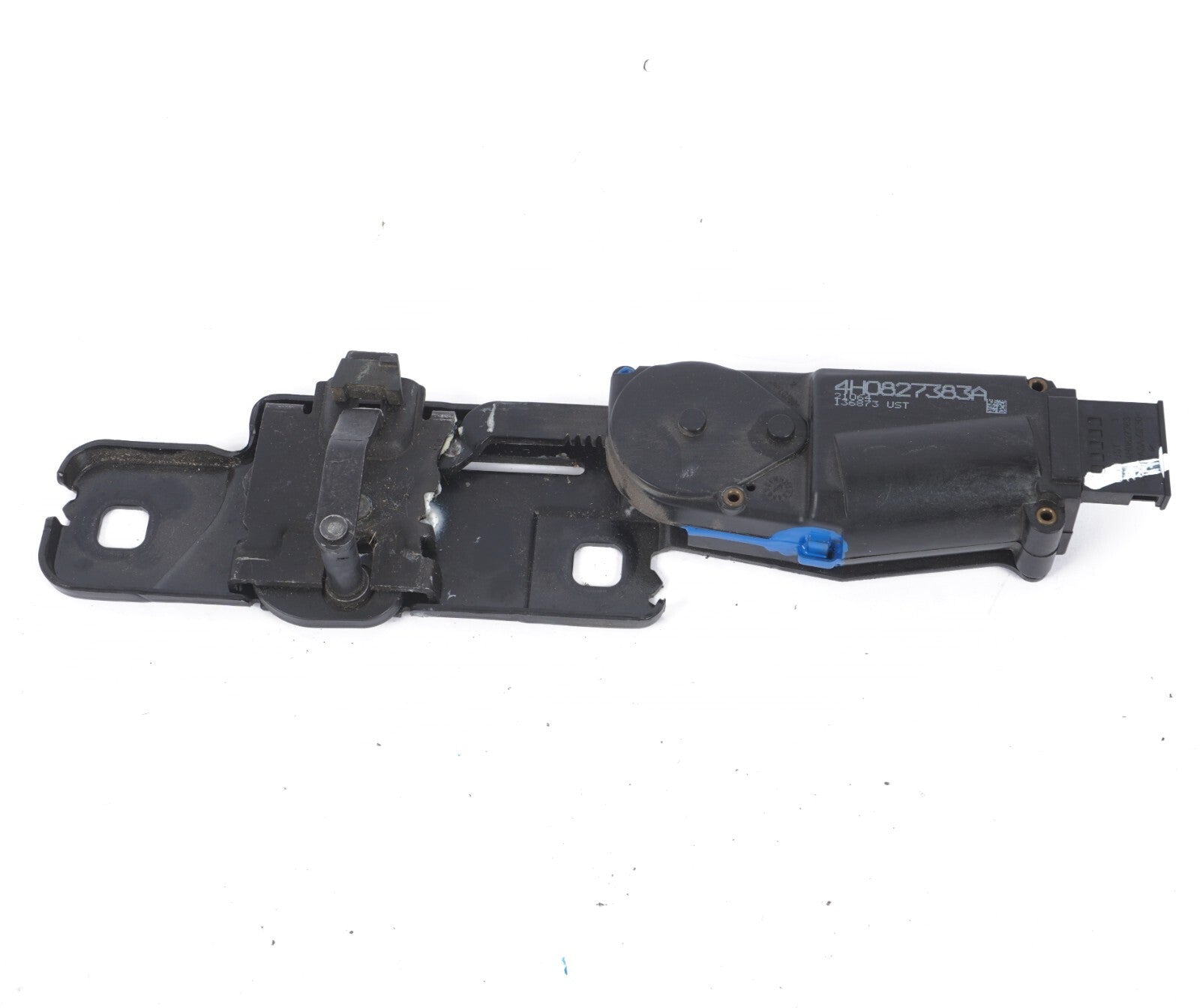 12-17 AUDI A8L A8 Trunk Latch Striker Plate Motor 4H0827383A OEM