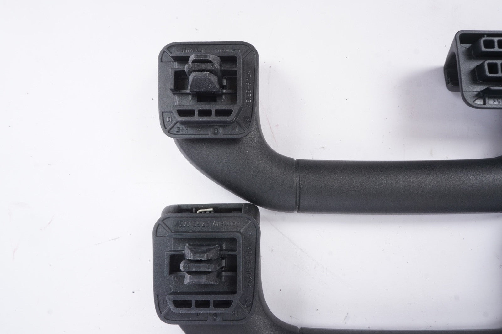 2010-2016 MERCEDES W212 E63 E350 E550 UPPER ROOF DOME GRAB HANDLE SET OEM