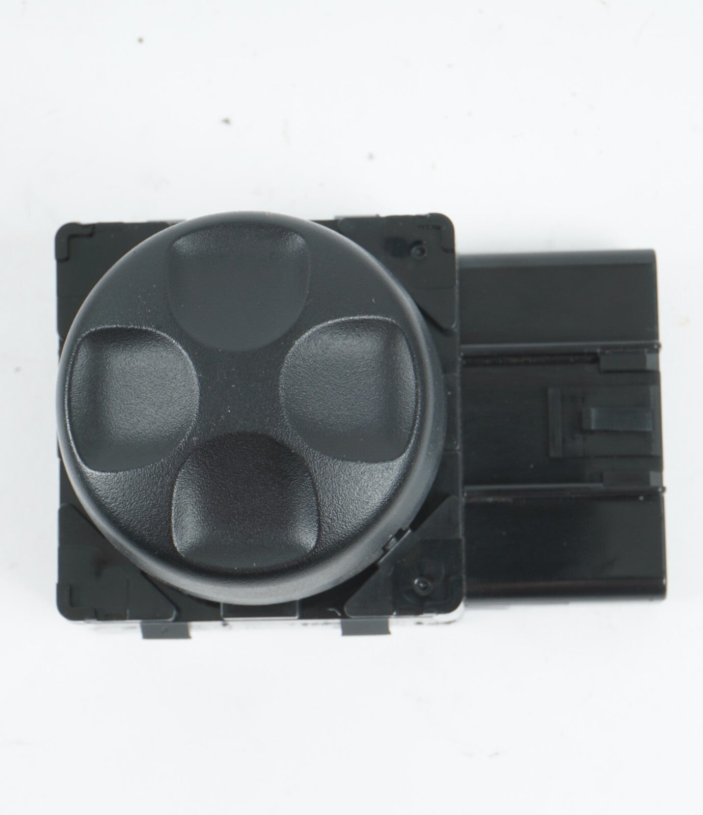 2017-2020 CHRYSLER PACIFICA  FRONT RIGHT PASSENGER SEAT LUMBAR SWITCH  OEM